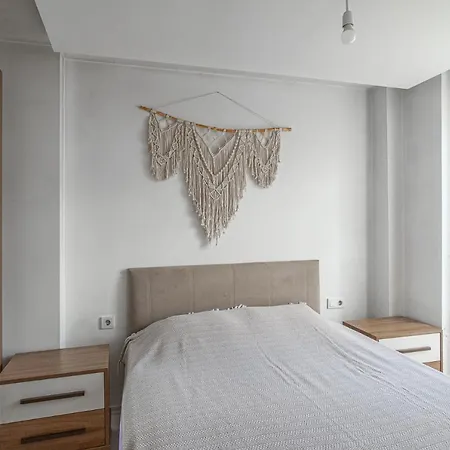 Beautiful 2 Bedroom House With Pool In Gumusluk