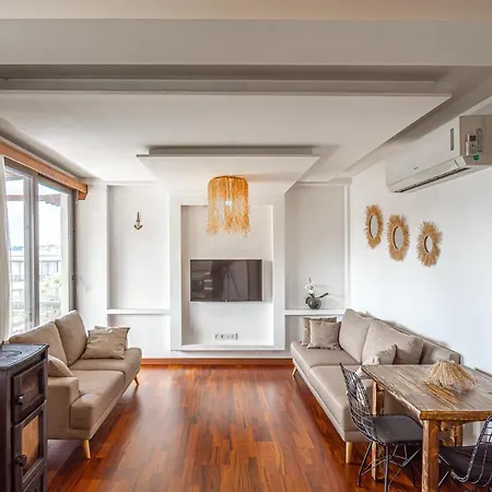 Beautiful 2 Br House With Pool In Gümüşlük * Bodrum